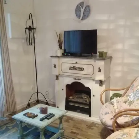 Casa Das Andorinhas Country house *
